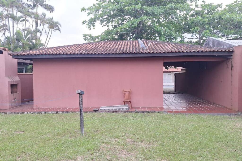 Quarto Para Quatro Pessoas A Duas Quadras Da Praia - Balneario Saint Etienne - Matinhos Ngoại thất bức ảnh